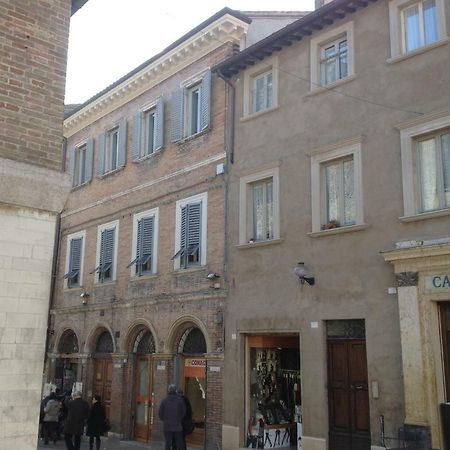 San Francesco Bedrooms ウルビーノ エクステリア 写真